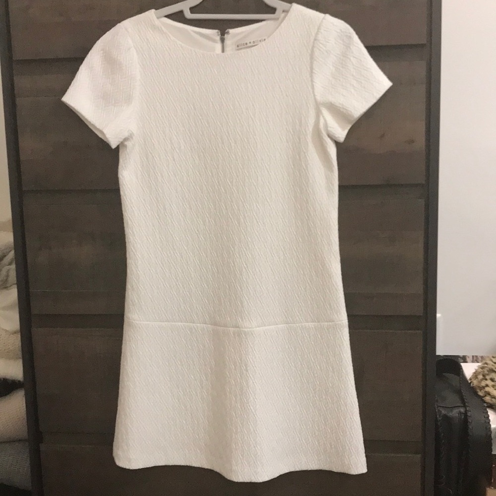 Worn Once! Alice And Olivia white textured dress